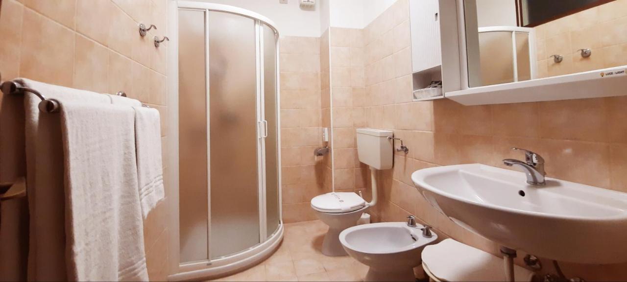 Hotel Carol 3*