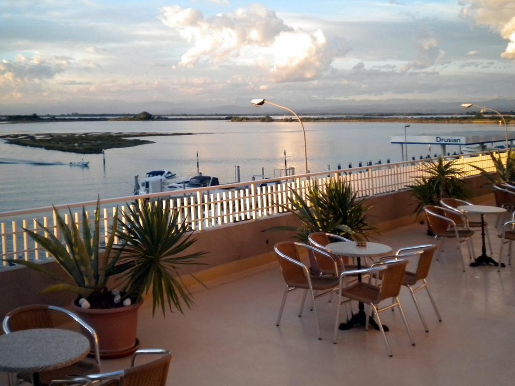 Hotel Carol 3*